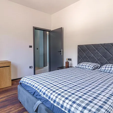 Pet Friendly In With House Sea View Сasa de vacaciones *