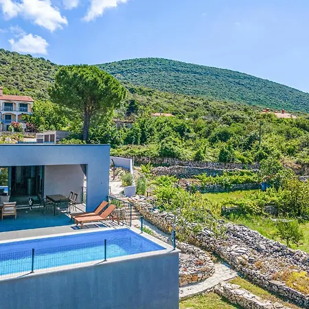 Pet Friendly In With House Sea View Holiday home